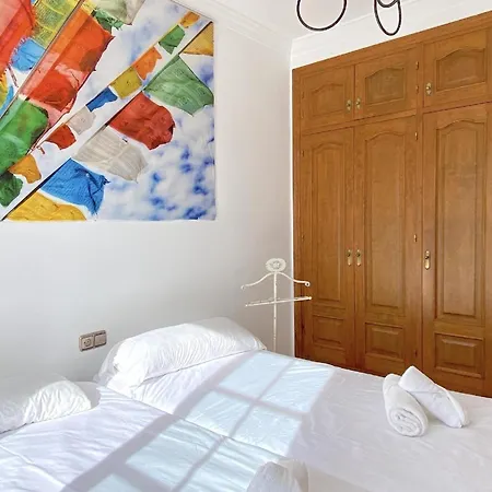 Mit Privatpool Fuer 10 Personen Ca 240 Qm In Nerja, Andalusien Costa Del Sol * 内尔哈