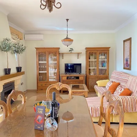 度假居 Mit Privatpool Fuer 10 Personen Ca 240 Qm In Nerja, Andalusien Costa Del Sol *