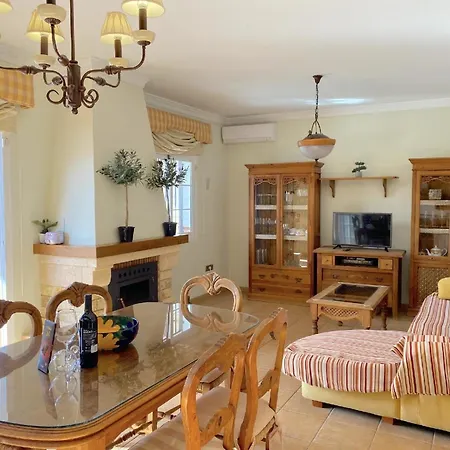度假居 Mit Privatpool Fuer 10 Personen Ca 240 Qm In Nerja, Andalusien Costa Del Sol *